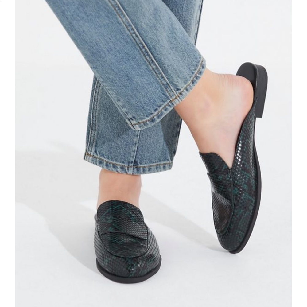 Faux Snakeskin Preppy Mule sz.8
